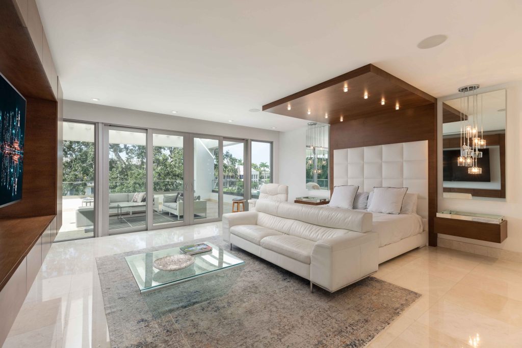 【埋込スピーカー小特集】第2回 埋込スピーカーは実は音が良い!~埋込スピーカーの選び方ガイド