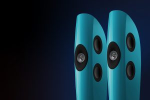 KEF「BLADE」カラー・カスタム・オーダー ─ フラグシップが纏う唯一無二の色と英国ハイエンドの矜持