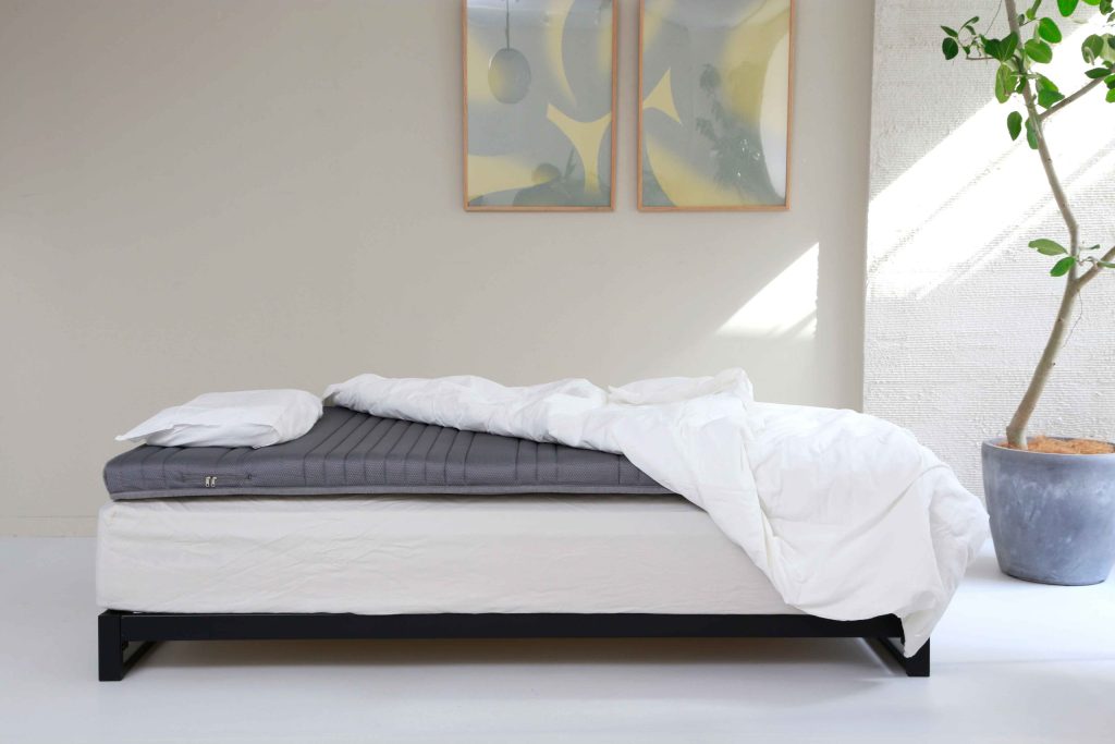 温度・湿度・清潔をマットレス内部から最適化。睡眠環境をデザインする── cado × LIVING HOUSE.が仕掛ける次世代スマートマットレス革命