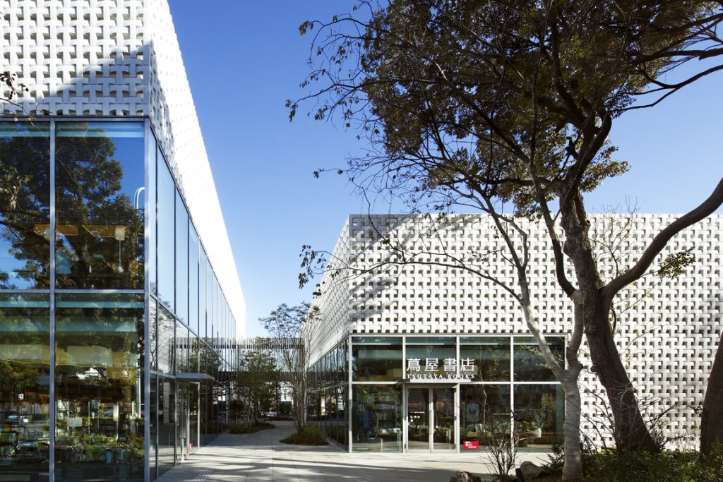 代官山 蔦屋書店で「ART SPARK 2026」開催──創造性に火が付く、アートと本の実験的フェア