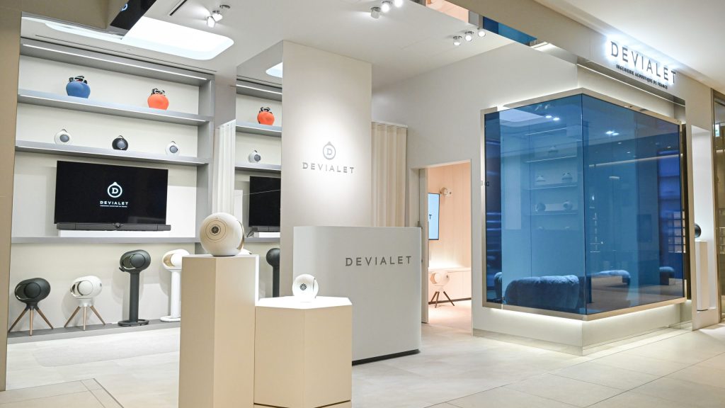 DEVIALET クオーツ心斎橋店がオープン。パリ発ラグジュアリーオーディオが示す、音と空間の新しい関係