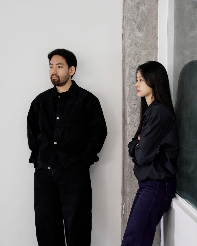 アルミ家具HIKOUをデザインした韓国のデザインスタジオKUO DUO