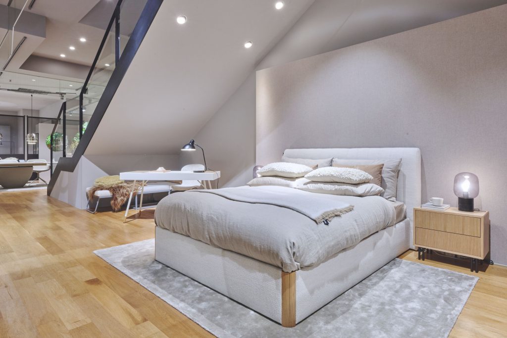 ベッドルームを再現したBoConcept青山本店のインテリアスタジオ