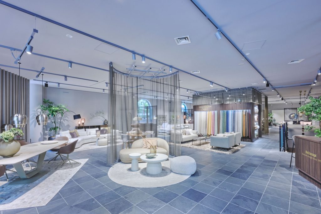 BoConcept青山本店がリニューアル！ 日本初の新ストアデザインで「住空間の相談拠点」へ
