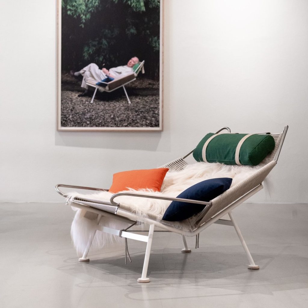 ハンス J. ウェグナー「PP225 Flag Halyard Chair」の特別モデル