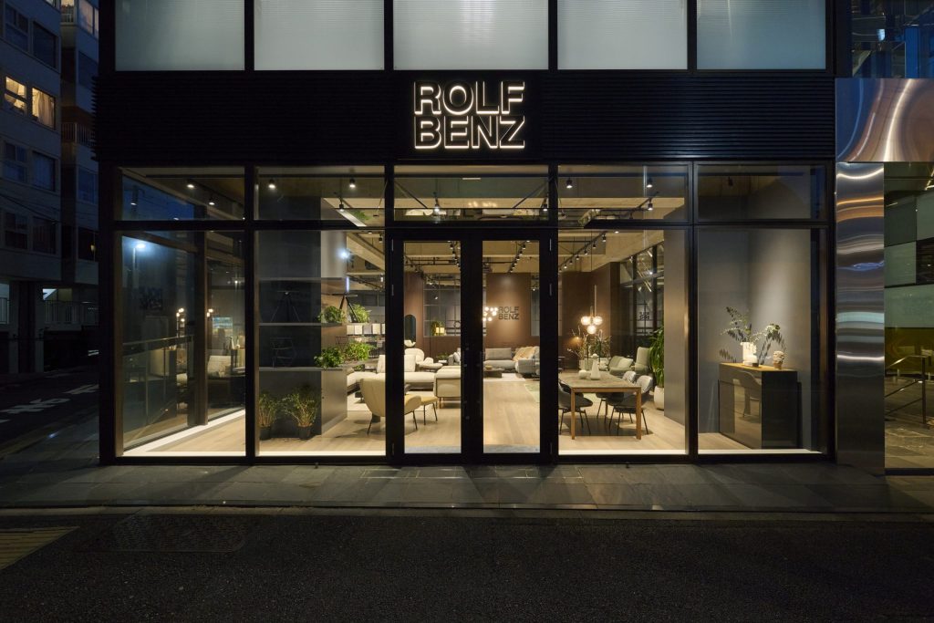 東京・神宮前のROLF BENZ TOKYO外観