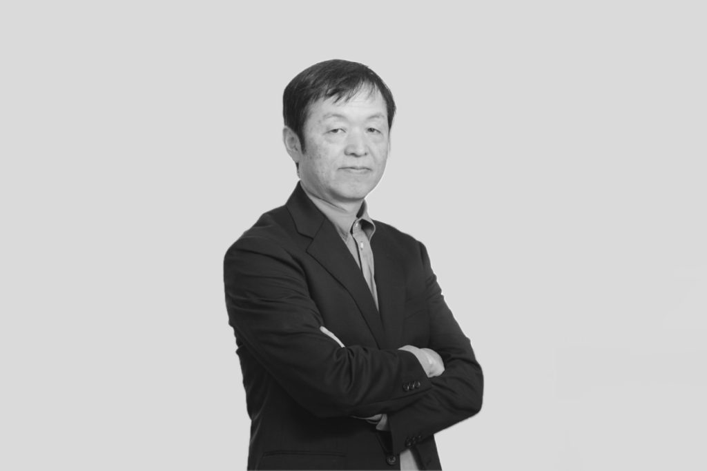 飛騨産業取締役デザイン室室長の中川輝彦氏のポートレート
