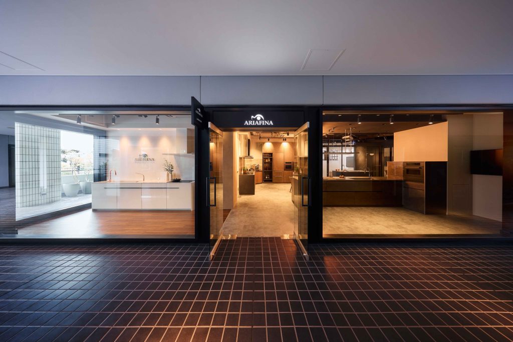 アリアフィーナ、六本木AXISに「ARIAFINA LABORATORY」開設。次世代IH「Artusi」も先行展示
