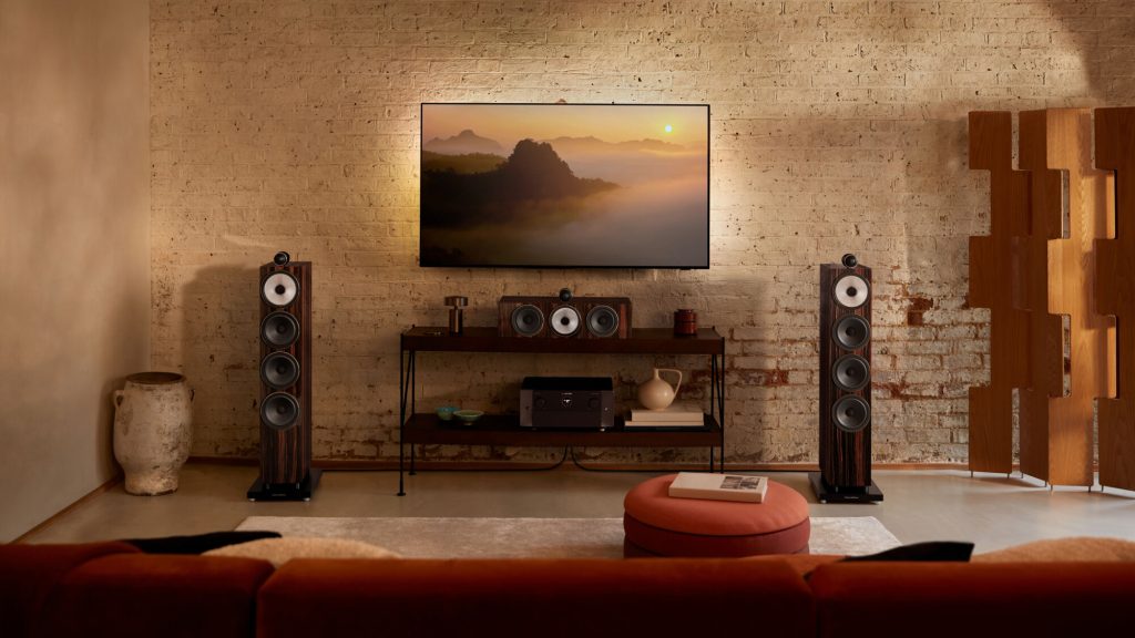 Bowers & Wilkins×カリモク家具、日本橋高島屋で期間限定ポップアップ。11月3日まで公開