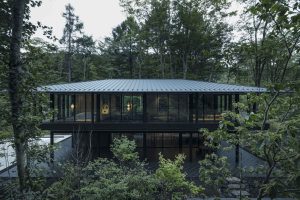 NOT A HOTEL「MASU」が北軽井沢に開業。片山正通が再解釈する“数寄に住む”