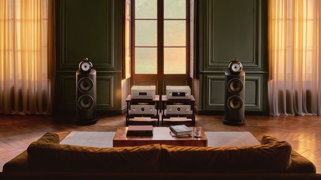 Bowers & Wilkins「800 D5」が東京で鳴り響く！ 最新フラグシップスピーカーがオーディオイベントに登場